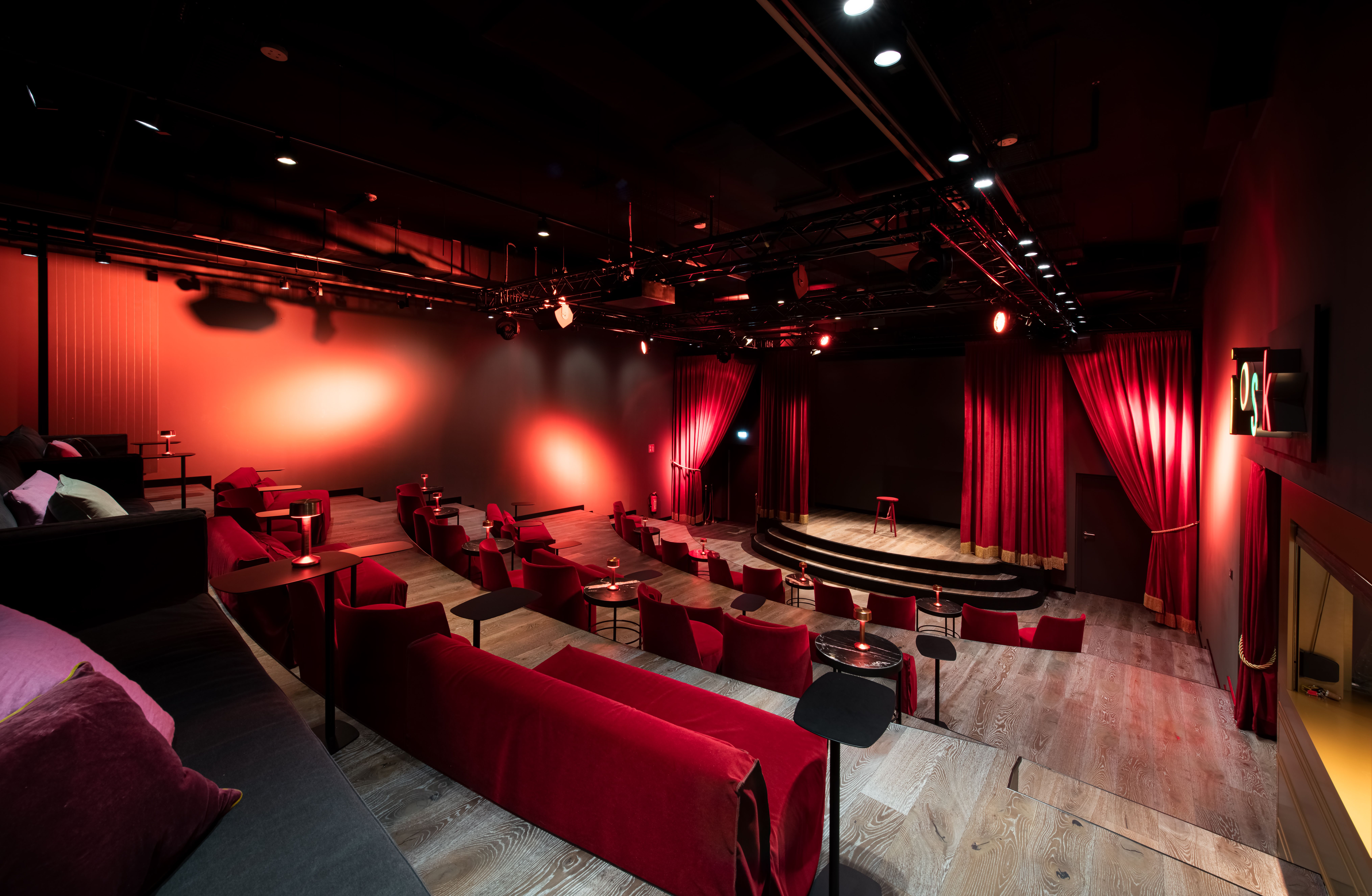 View of the HAFENBÜHNE